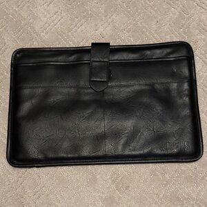 BÉIS Black Laptop Sleeve